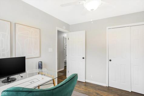 4215 S Walcott Street Indianapolis IN 46227