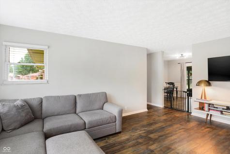 4215 S Walcott Street Indianapolis IN 46227