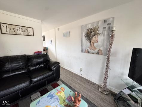 5855 Price Court Indianapolis IN 46254