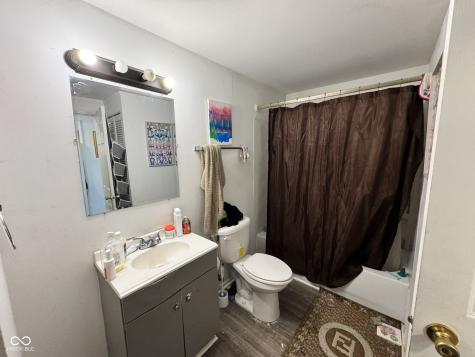 5855 Price Court Indianapolis IN 46254