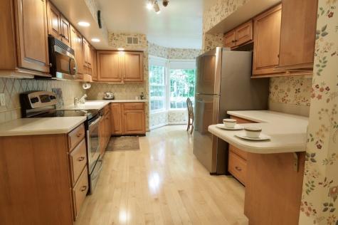 41 Twinshore Court Carmel IN 46033