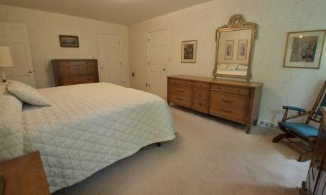 41 Twinshore Court Carmel IN 46033