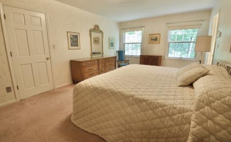 41 Twinshore Court Carmel IN 46033