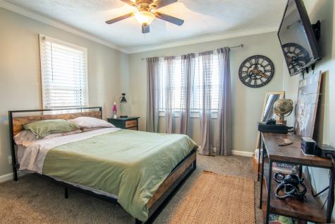 605 E Edwards Avenue Indianapolis IN 46227