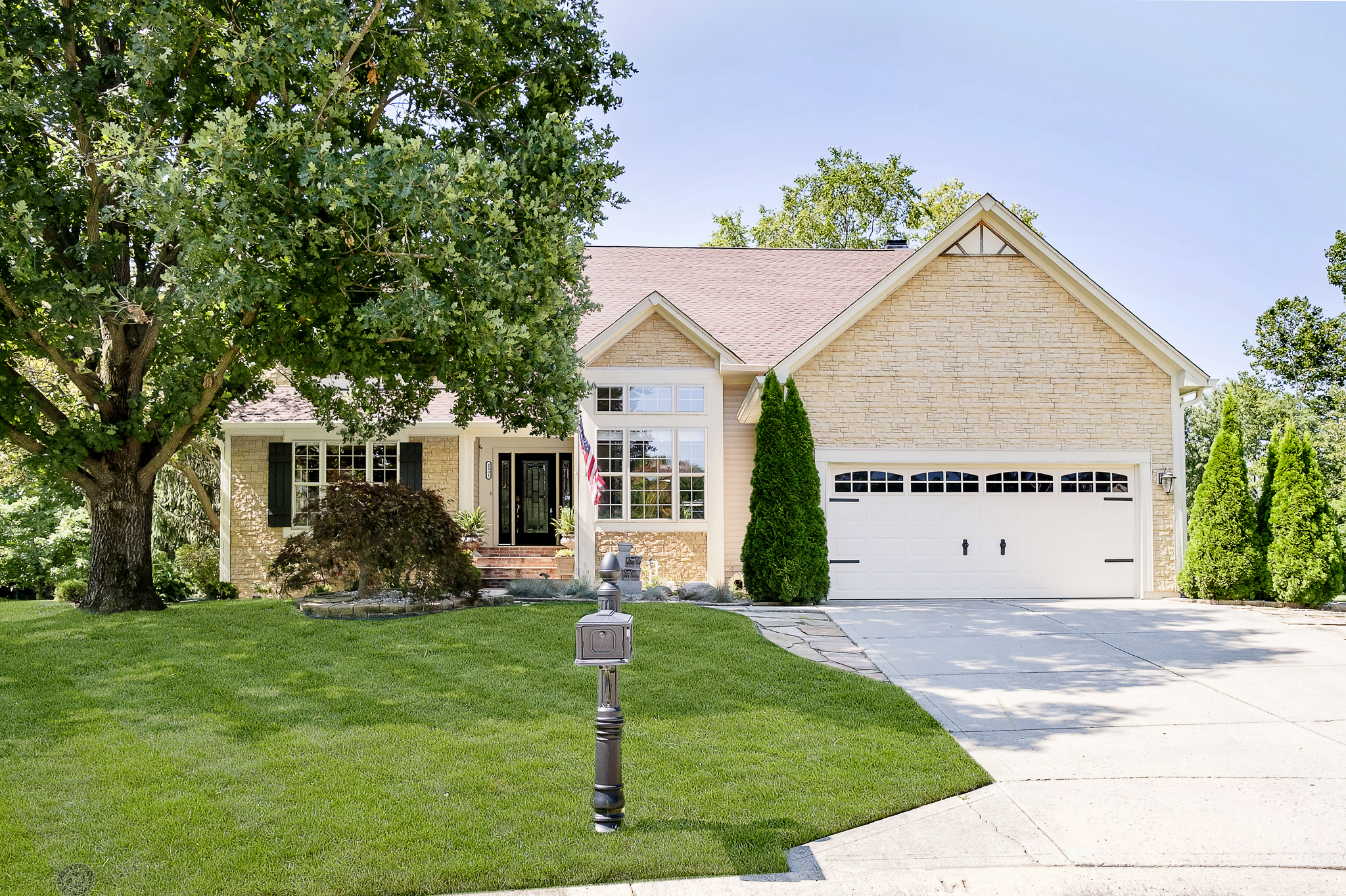 2801 Bridlewood Circle Carmel IN 46033