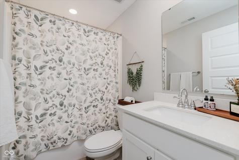 15922 Winnower Drive Noblesville IN 46060