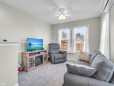 6334 Jakes Place Indianapolis IN 46237