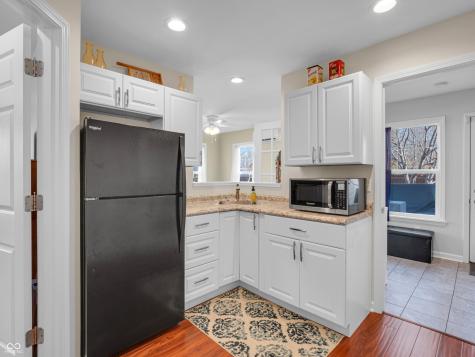 6334 Jakes Place Indianapolis IN 46237