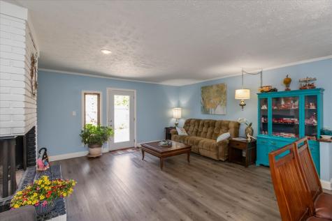 418 W Stop 11 Road Indianapolis IN 46217