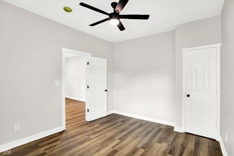 853 N 12th Street Elwood IN 46036