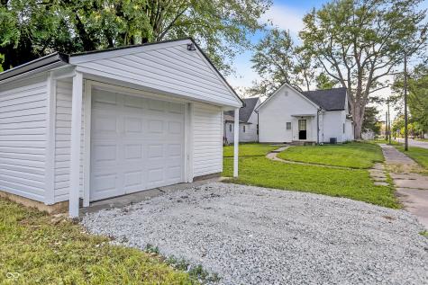 853 N 12th Street Elwood IN 46036