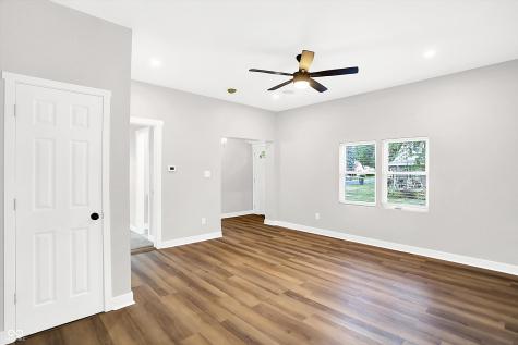 853 N 12th Street Elwood IN 46036