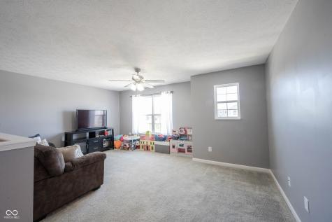 530 Shallowroot Lane Sheridan IN 46069