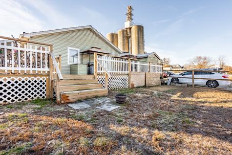204 S Front Street Thorntown IN 46071