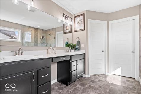 6037 Shallow Creek Lane Indianapolis IN 46237