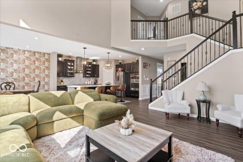 6037 Shallow Creek Lane Indianapolis IN 46237