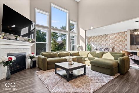 6037 Shallow Creek Lane Indianapolis IN 46237