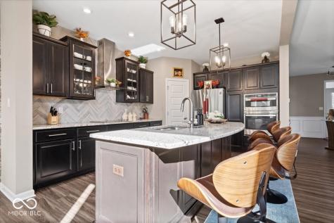6037 Shallow Creek Lane Indianapolis IN 46237