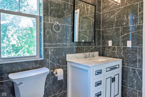 372 Foxboro Drive Avon IN 46123