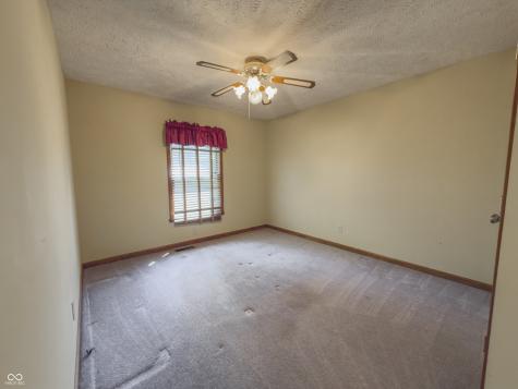 93 Gettysburg Drive Coatesville IN 46121