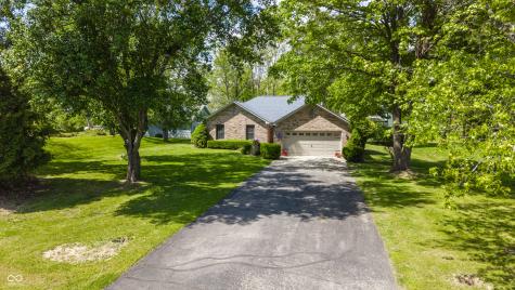 93 Gettysburg Drive Coatesville IN 46121