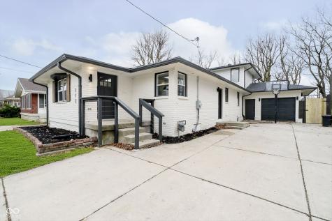 112 S 13th Avenue Beech Grove IN 46107