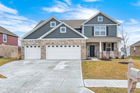 33 N Highland Knoll Way Bargersville IN 46106