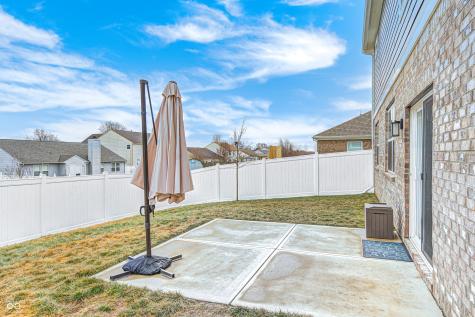33 N Highland Knoll Way Bargersville IN 46106