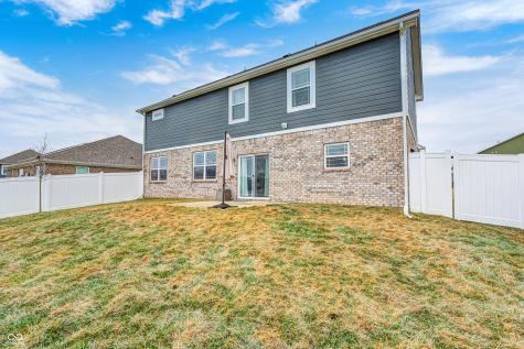 33 N Highland Knoll Way Bargersville IN 46106