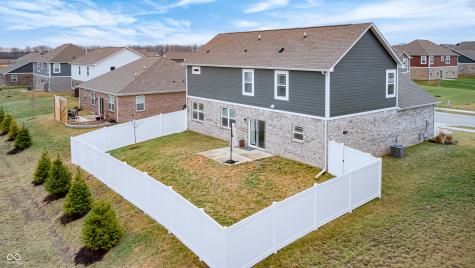 33 N Highland Knoll Way Bargersville IN 46106