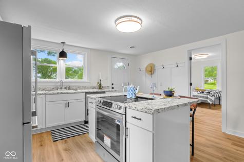 425 Patterson Road Columbus IN 47203