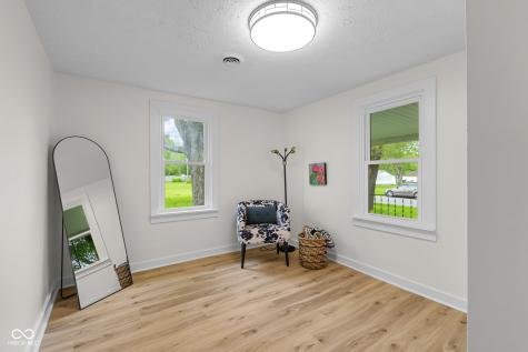 425 Patterson Road Columbus IN 47203