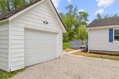 425 Patterson Road Columbus IN 47203