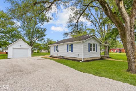 425 Patterson Road Columbus IN 47203