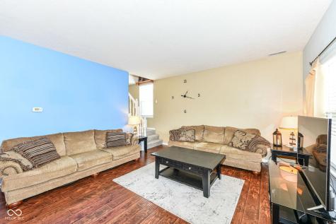 2020 Treving Drive Cicero IN 46034