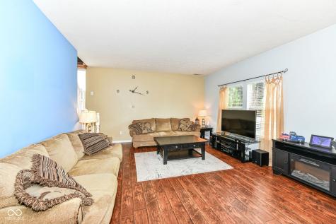 2020 Treving Drive Cicero IN 46034