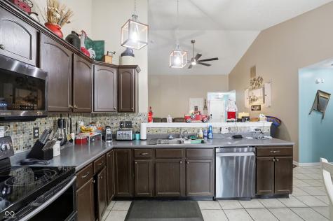 1073 Central Park Boulevard S Greenwood IN 46143