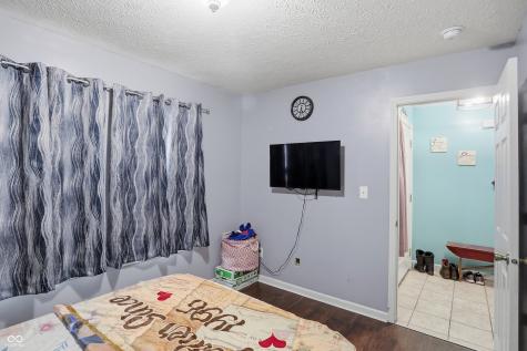 1073 Central Park Boulevard S Greenwood IN 46143