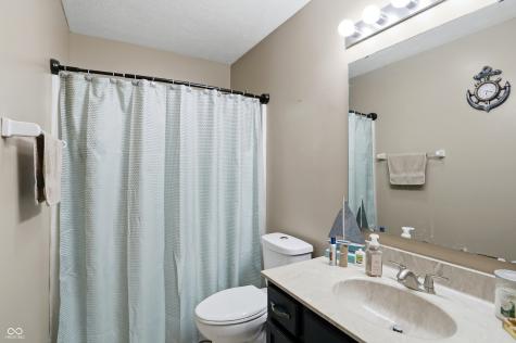1073 Central Park Boulevard S Greenwood IN 46143