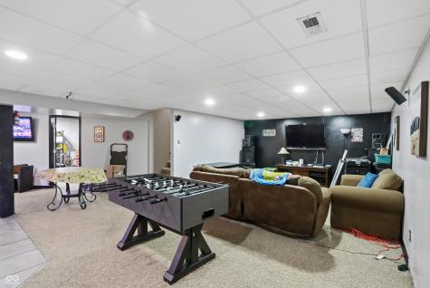 1073 Central Park Boulevard S Greenwood IN 46143