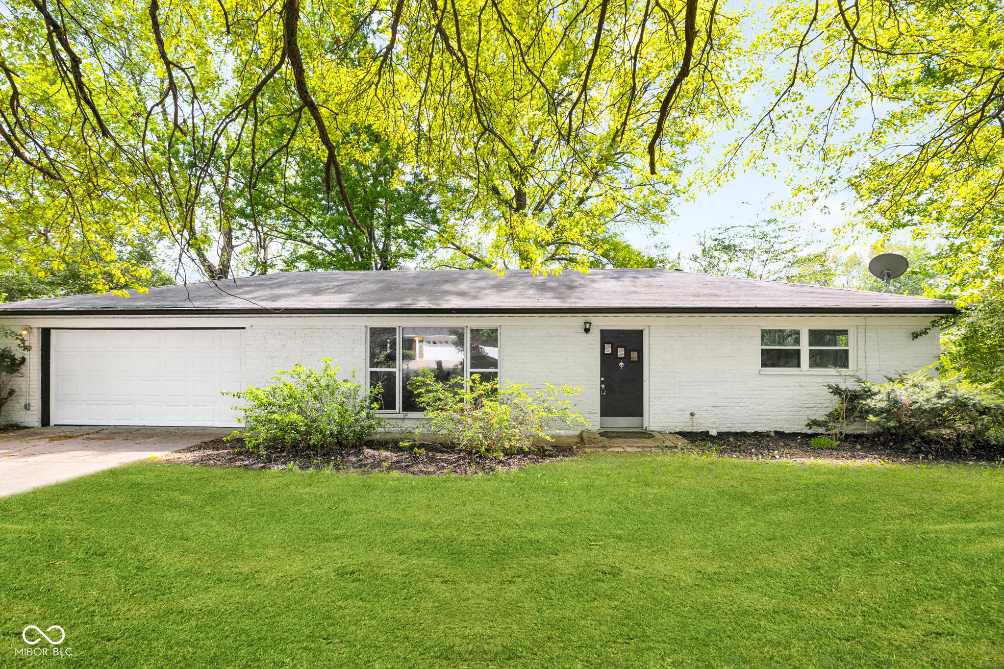 7149 Buick Drive Indianapolis IN 46214