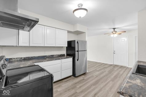 7149 Buick Drive Indianapolis IN 46214