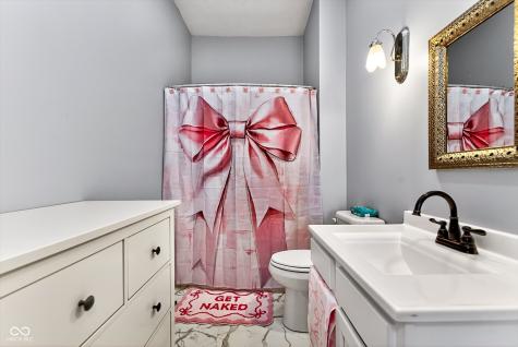 18755 E County Road 750 N Hope IN 47246