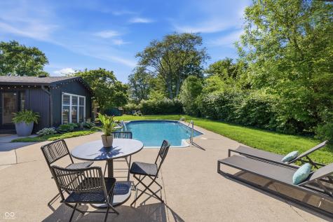 5016 E 65th Street Indianapolis IN 46220