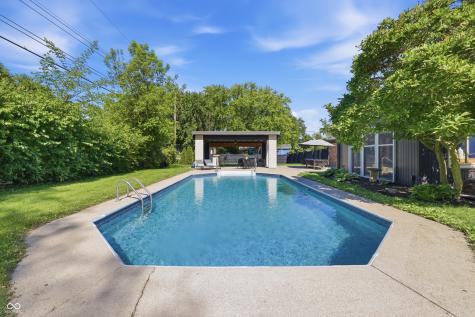 5016 E 65th Street Indianapolis IN 46220