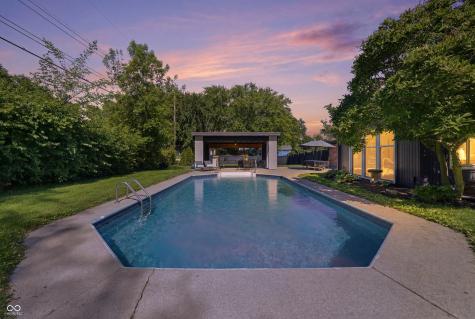 5016 E 65th Street Indianapolis IN 46220