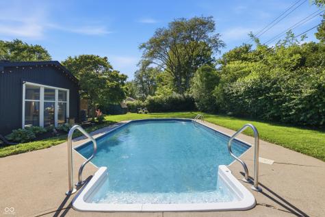 5016 E 65th Street Indianapolis IN 46220