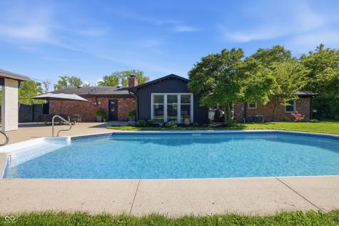 5016 E 65th Street Indianapolis IN 46220