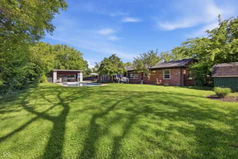 5016 E 65th Street Indianapolis IN 46220