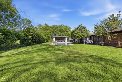 5016 E 65th Street Indianapolis IN 46220